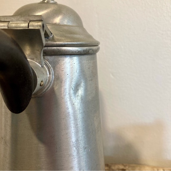 Vintage Stieff Pewter P1-23 Coffee or Tea Pot with Sugar and Creamer Set - Picture 6 of 16